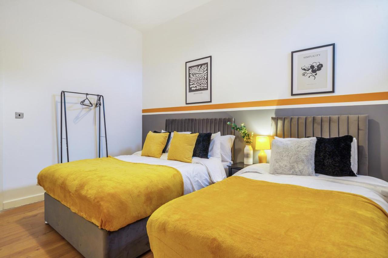 Spacious City Centre Apartment - Sleeps 8 利物浦 外观 照片